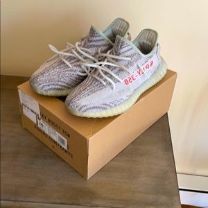 Ueezy Boost 350 v2 Blue tint Size